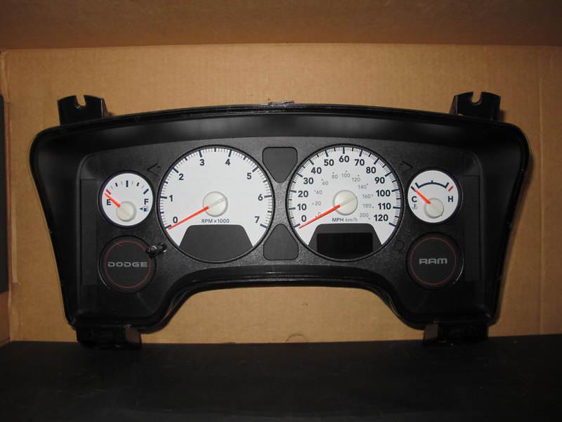 2007 07 dodge ram 1500 2500 3500 truck speedometer cluster 18k