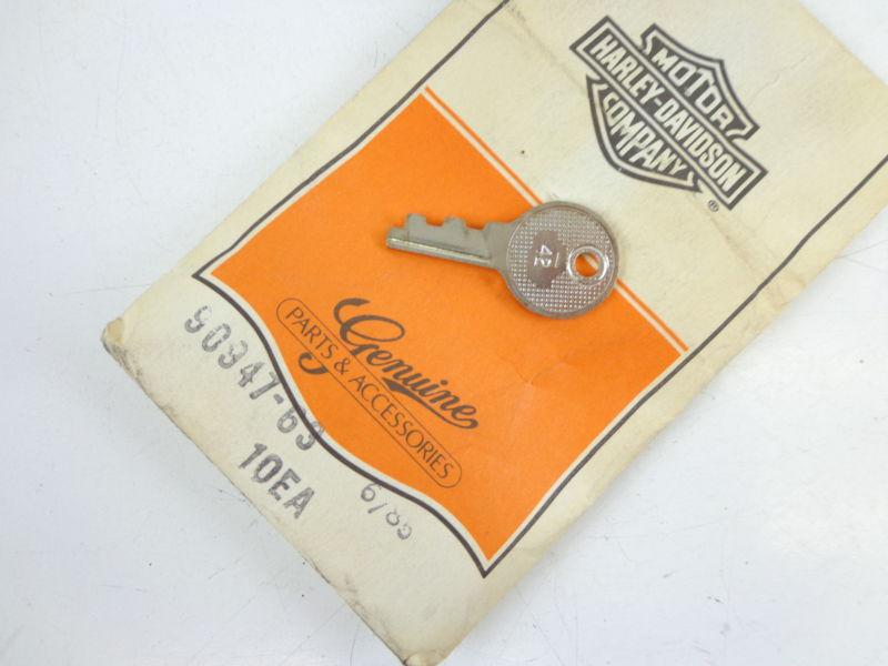 Harley davidson saddle bag key 90947-63