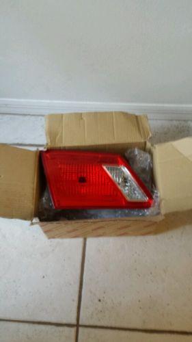 Es 350 2007-2010 left side tail light (brand new still in box)