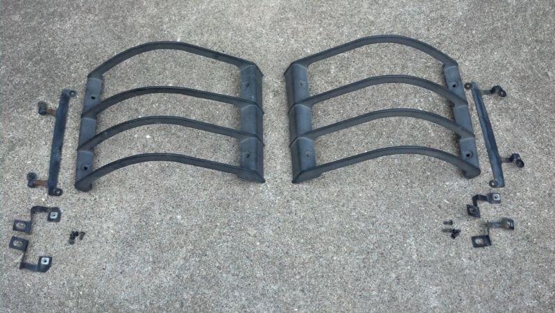 2003-2009 range rover tail light guards, factory range rover equipment