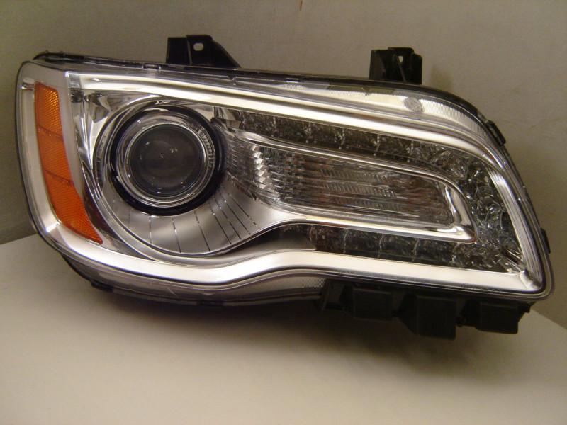 Chrysler 300 11 12 13 right xenon headlight hid oem