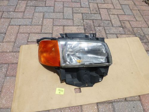 1996-2003 vw eurovan oem right complete head light assembly  #477