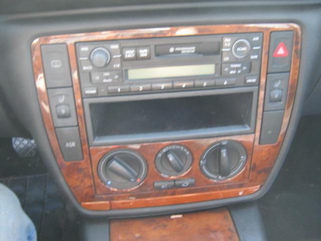 Radio/stereo for 00 01 02 03 04 05 08 09 vw jetta ~ am-fm-stereo w/cass