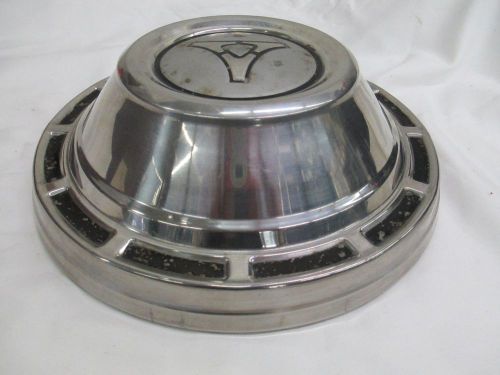 1960&#039;s to 1970&#039;s dodge wheel cover hub cap (used)