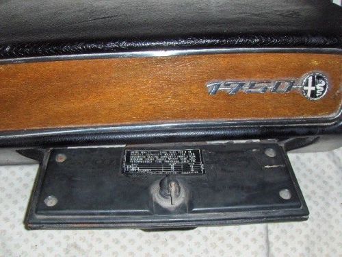 Alfa romeo berlina front dash