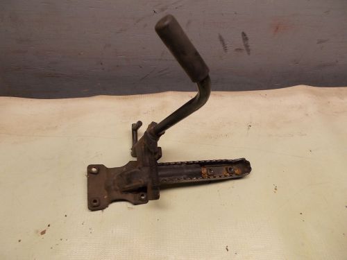 90 kawasaki klf300 b klf 300 bayou right side foot peg &amp; parking brake lever arm