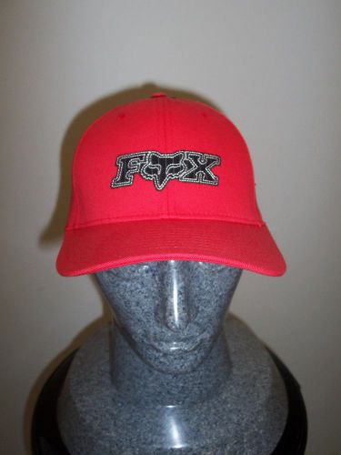 Red fox hat with black logo hat cap