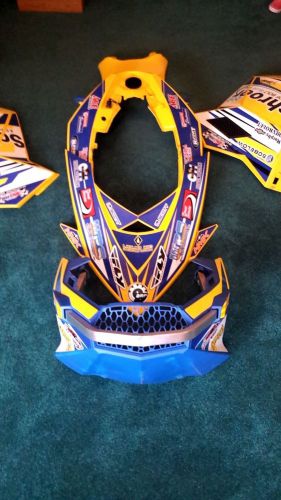 Skidoo xp plastic+ graphics complete