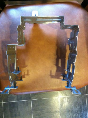 Jaguar in dash mounting bracket