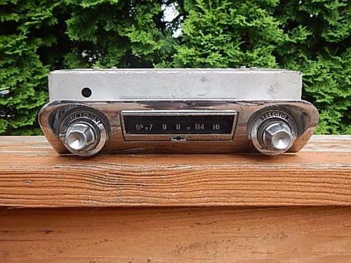 Vintage old chevrolet tube radio am chevy car truck