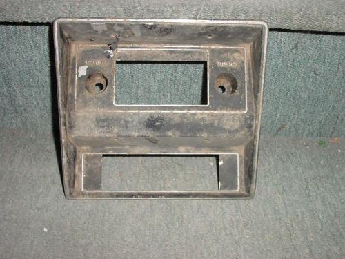 71 72 73 ford mustang center console radio faceplate bezel d1za-18842-ac