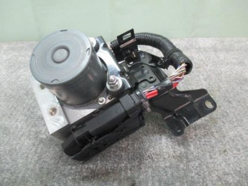 Mazda cx-7 2011 abs actuator [0142500]