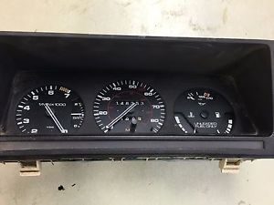 Audi cluster 1981 5000 turbo 81 136 030