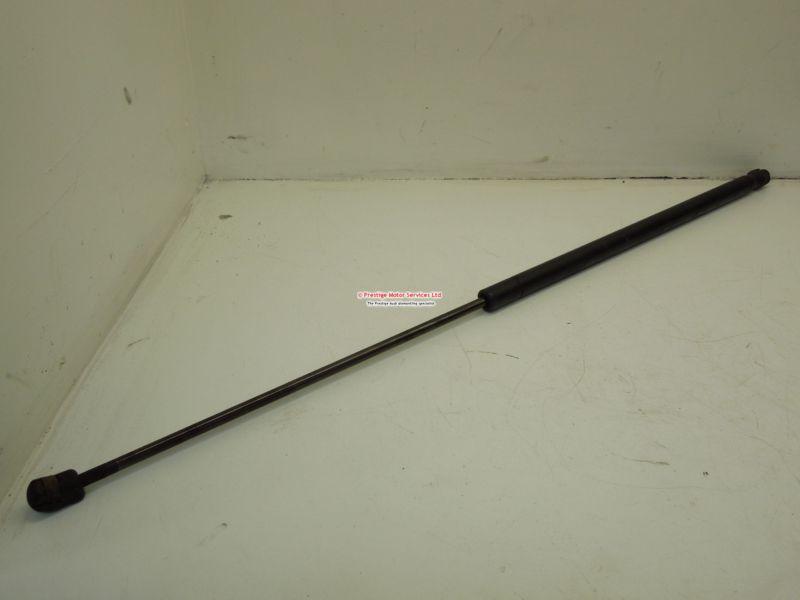 Audi a4 b6 cabriolet bonnet support strut 8h0823359