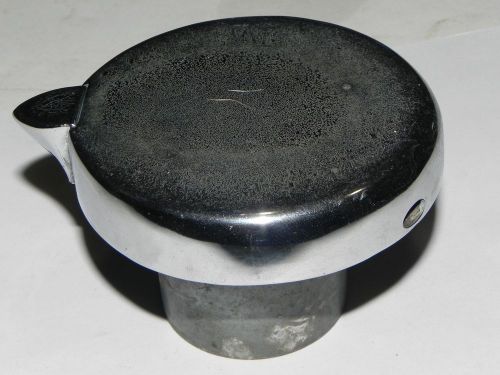 Vintage/antique - snap top / quick release fuel cap