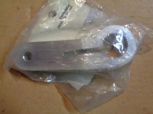 New genuine ski-doo rh steering arm for many 1998-2006 mx z/legends/other sleds