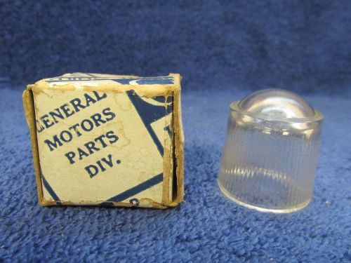 1940-41 chevy passenger license plate light lamp lens nos gm  716