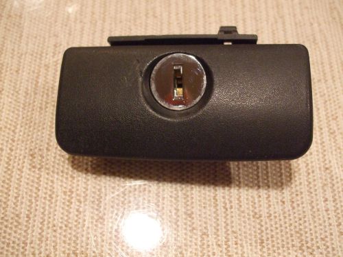 Hyundai elantra 2003-2006 glove box latch oem storage black