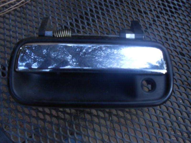 95 toyota 4runner left front oem outside door handle 91 92 93 94