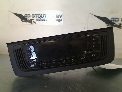 Operating climate control seat ibiza st (6j8) 2012 6j0820043d-