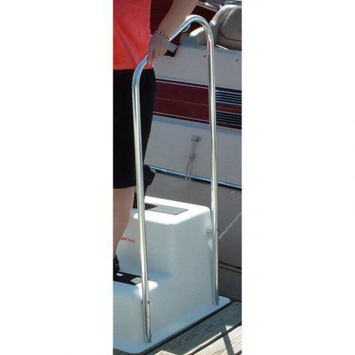 Taylor made 47301 - stepsafe™ 26&#034; w x 58&#034; h aluminum 3-step dock step hand