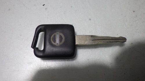 08 nissan versa ignition w/key