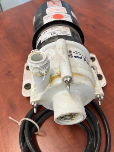 Little giant 977858 magnetic drive pump, used