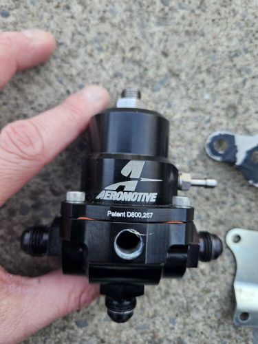 Aeromotive a1000 gen ii -6 fitings and bracket