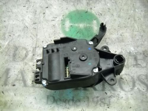 Air conditioning hatch opening motor for seat leon 1m1 signo 10645911 10645911-