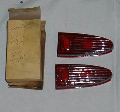 1953 plynouth early parking lamp lens r&l sides