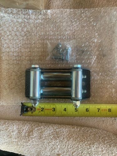 Genuine yamaha roller fairlead abb-4sh69-50-02  nos winch cable guide rollers