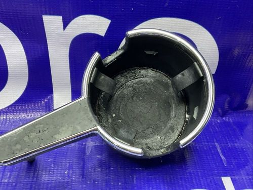 03-06 mercedes-benz  r230 w220 sl55 s55  cl500 front seat cup holder  used