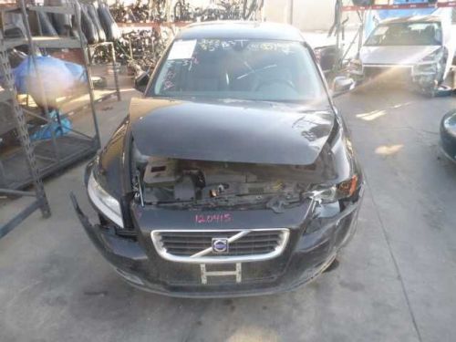 V50       2010 thermostat housing 43628