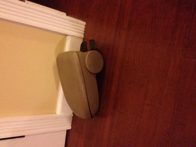 2001-2005 ford focus center arm rest/ storage tan color