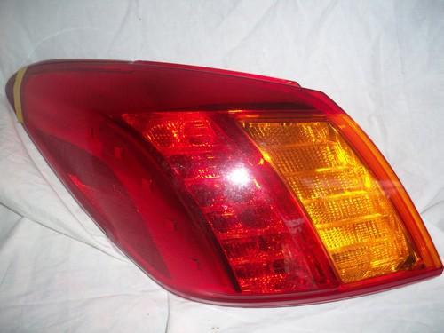 2009-2010 nissan murano  lh tail light oem lamp!!!