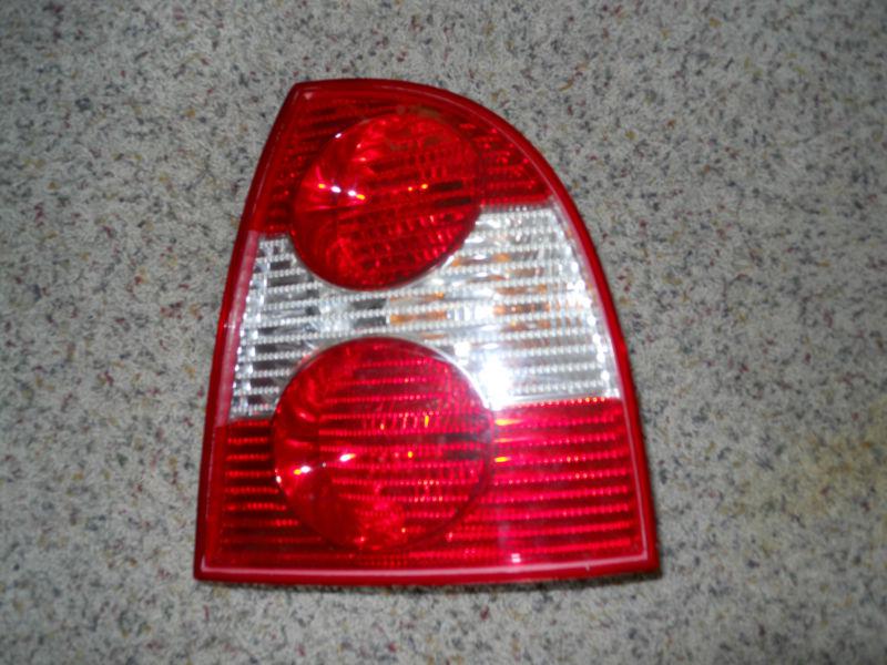 2002 vw passat tail light passenger side