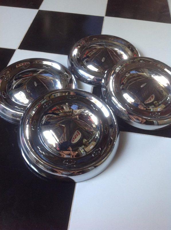 Rare 1955 chevrolet 4 hubcap dog dish wheel covers center caps 10.5" nos