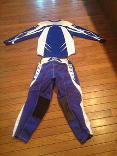 Fox racing youth motocross gear blue pants 26 jersey ym nice!!!