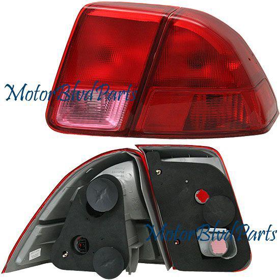 01-02 civic sedan tail light+back-up lamp passenger rh