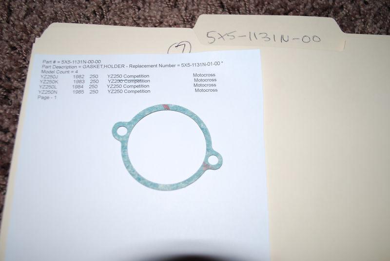 Yamaha  yz 250  competition gasket, holder see model years in picture