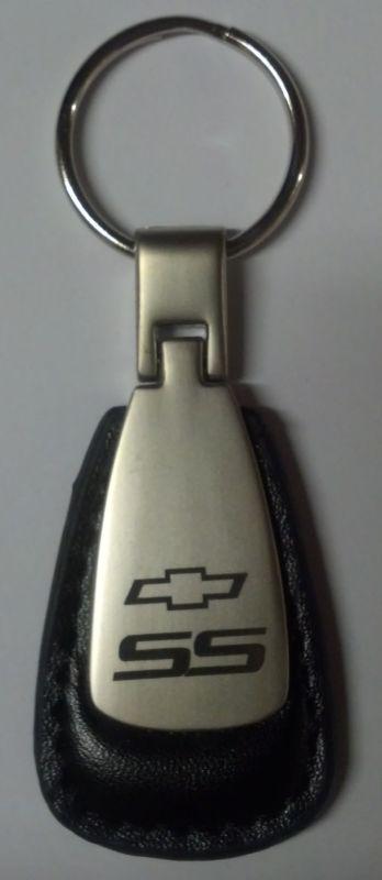  chevrolet bowtie ss silver color metal/leather teardrop keychain metal 