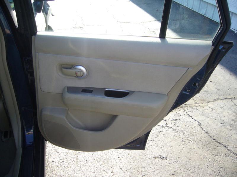 2009 nissan versa right rear passenger sdie door trim panel with switch oem 09