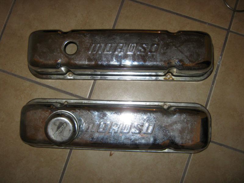 Pontiac v8 chrome moroso valve covers w breather