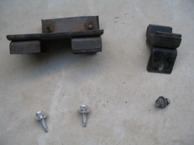 1970 mustang oil cololer mounts brackets cobra jet 428scj boss 302 429 shelby