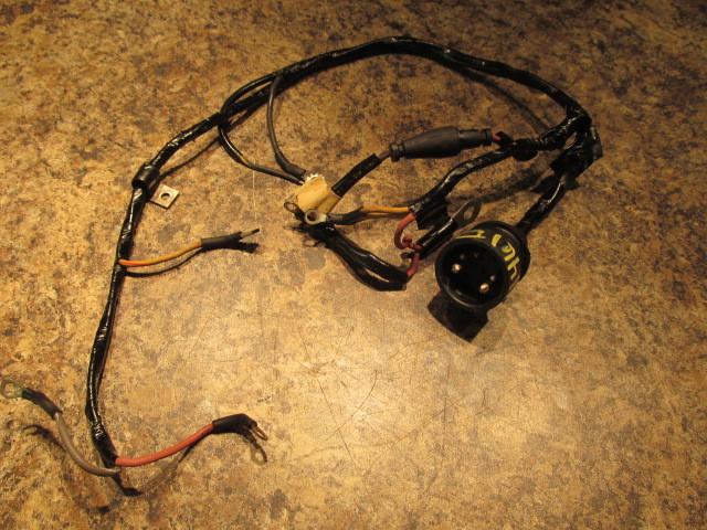 Johnson evinrude motor cable assy  1978  25 35 hp 389269  **14610**