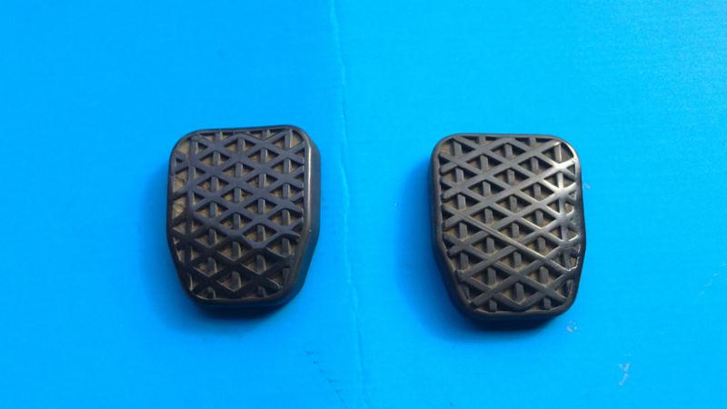 Oem bmw e24 e28 e30 e34 e36 e39 e46 e60 e63 e90 rubber pedal pads brake clutch