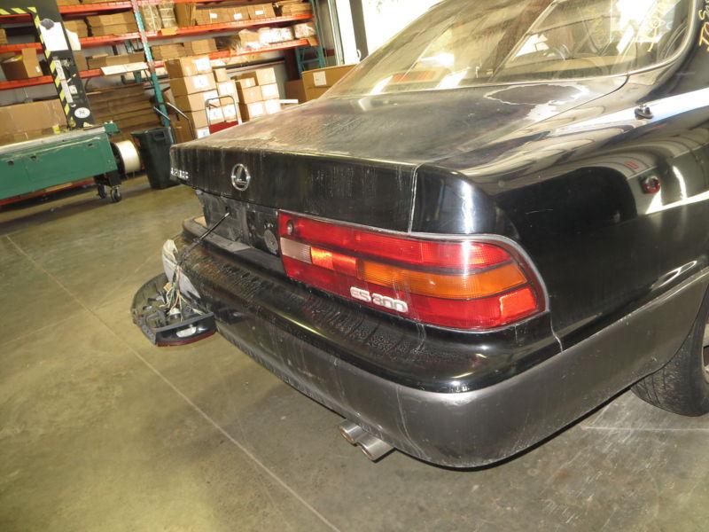 Passenger side (right) tail light 1994 lexus es300