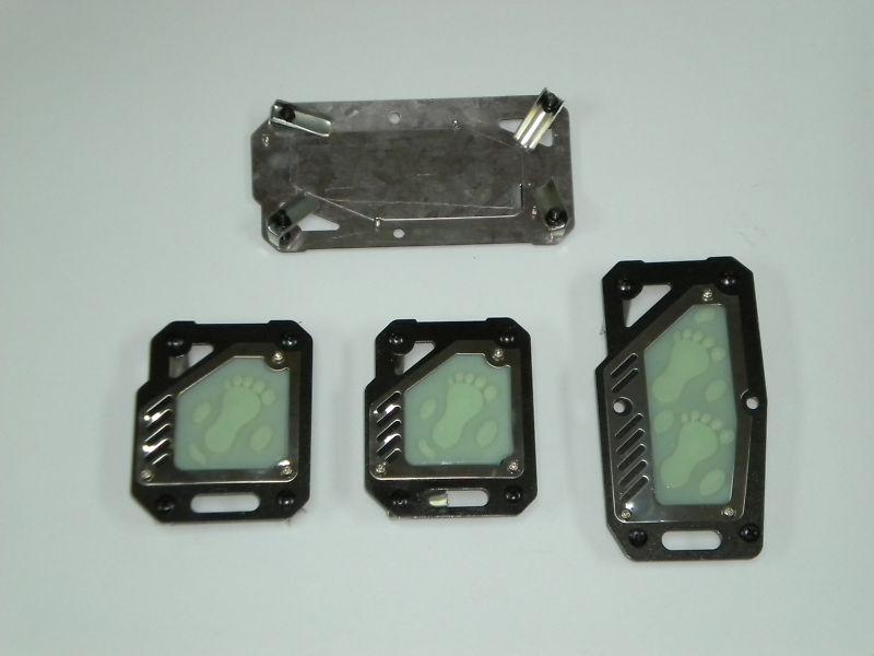 Black pedals for manual cars ( 3 pieces / set )