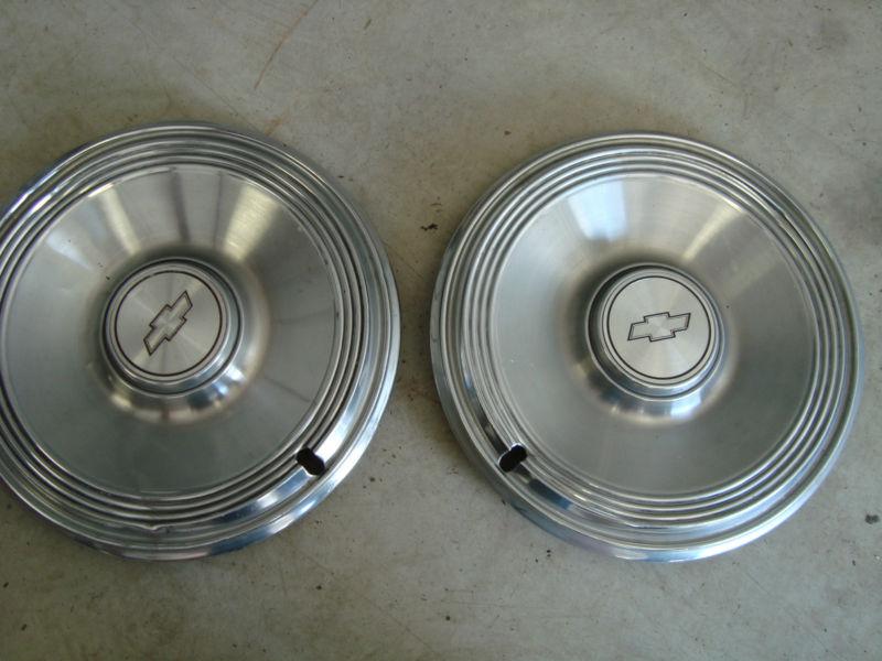 1960's chevrolet hubcaps