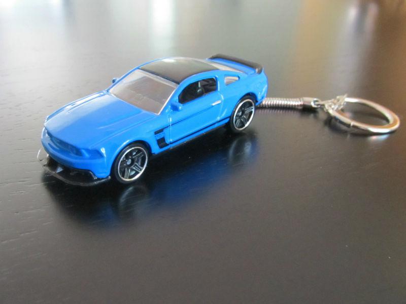 2012 mustang boss 302 laguna seca diecast key chain key ring hang ford gt car